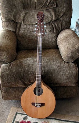 bouzouki-1.jpg