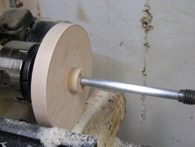 Truing the wheel on the lathe