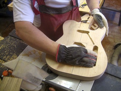 Rounding off the body back edge.