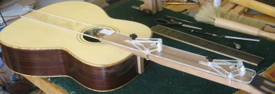 This is the guitar, with no heel cover on the tenon in this shot