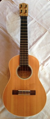 Overview picture of Flamenco 'ukulele