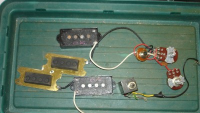 guitar parts in bag 2.jpg